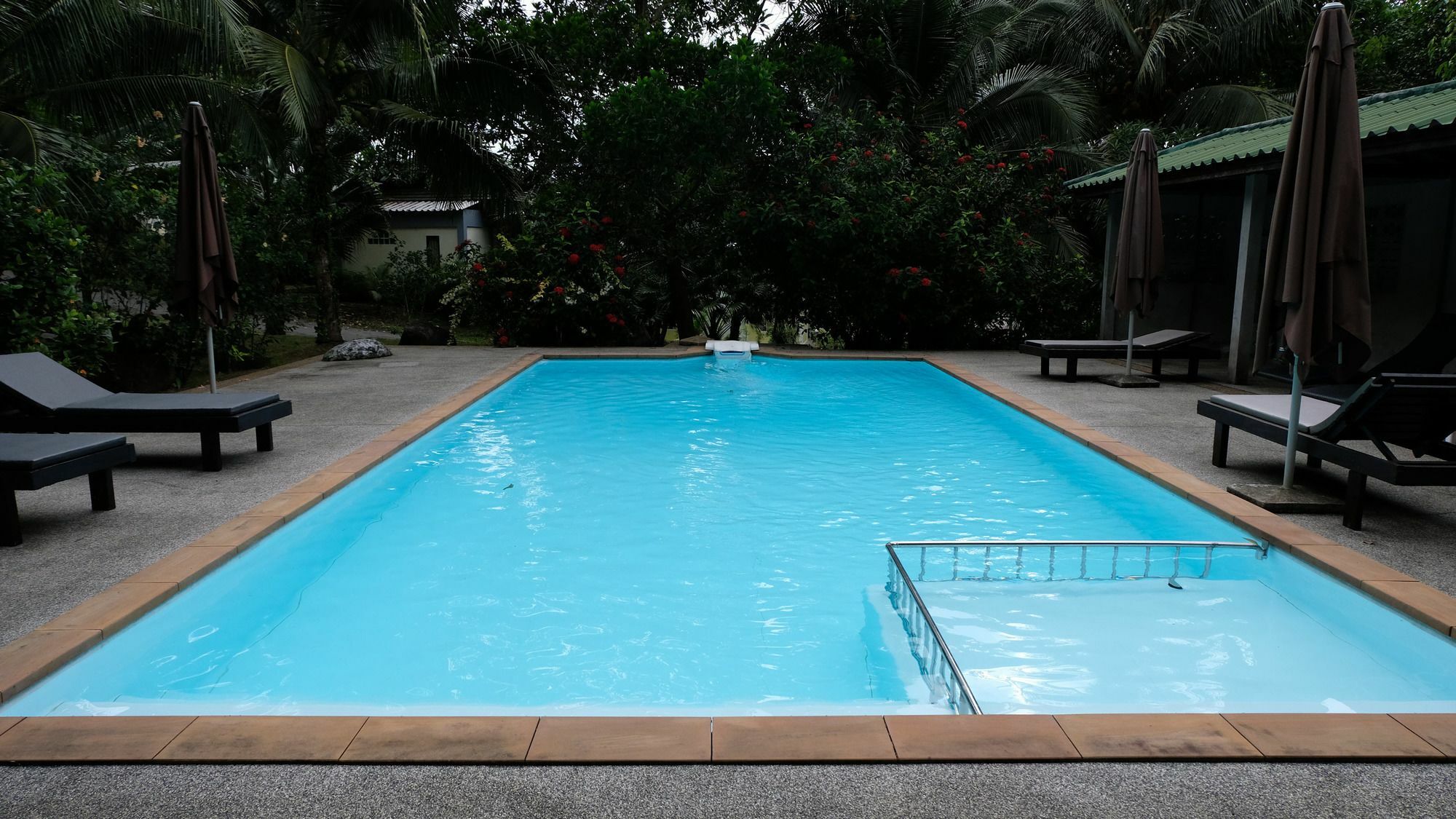 Khaolak Hillside Villa Khao Lak Exterior photo